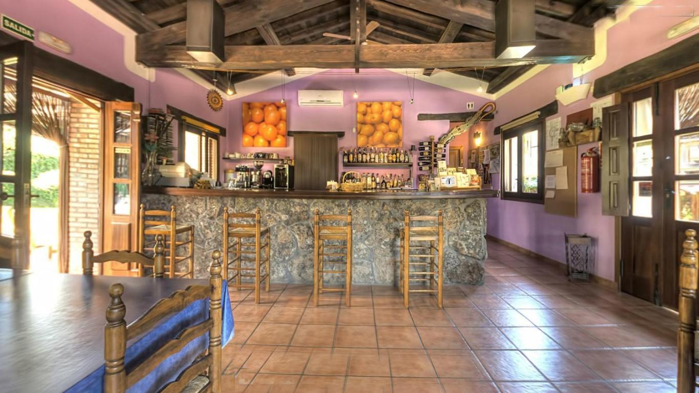 Hervás El Canchal De La Gallina - Parking Gratis - Jacuzzi En Privado - Cafeteria - Desayunos - Piscina De Agua Caliente A Partir Del 12 De Abril 2025 מראה חיצוני תמונה