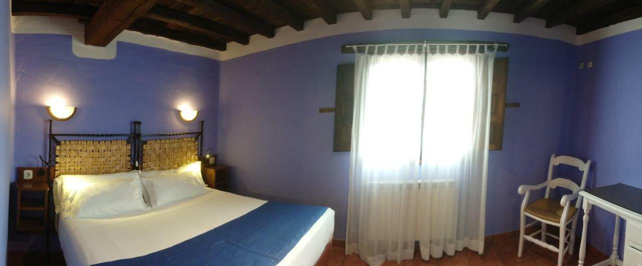 Hervás El Canchal De La Gallina - Parking Gratis - Jacuzzi En Privado - Cafeteria - Desayunos - Piscina De Agua Caliente A Partir Del 12 De Abril 2025 מראה חיצוני תמונה